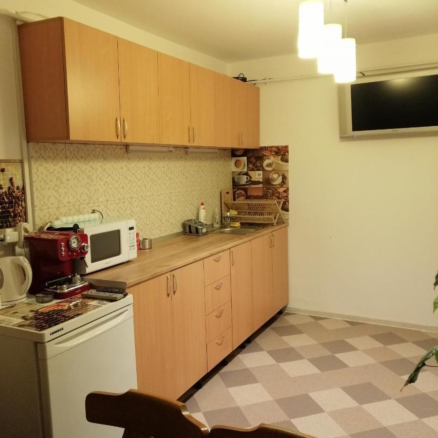 Karla Residence / Greta Residence Решица Екстериор снимка